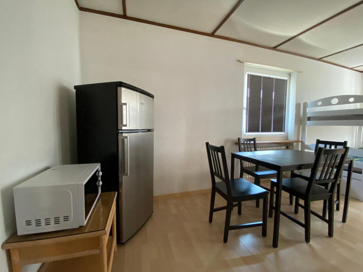 Hostel Airport Oberglatt Kültér fotó