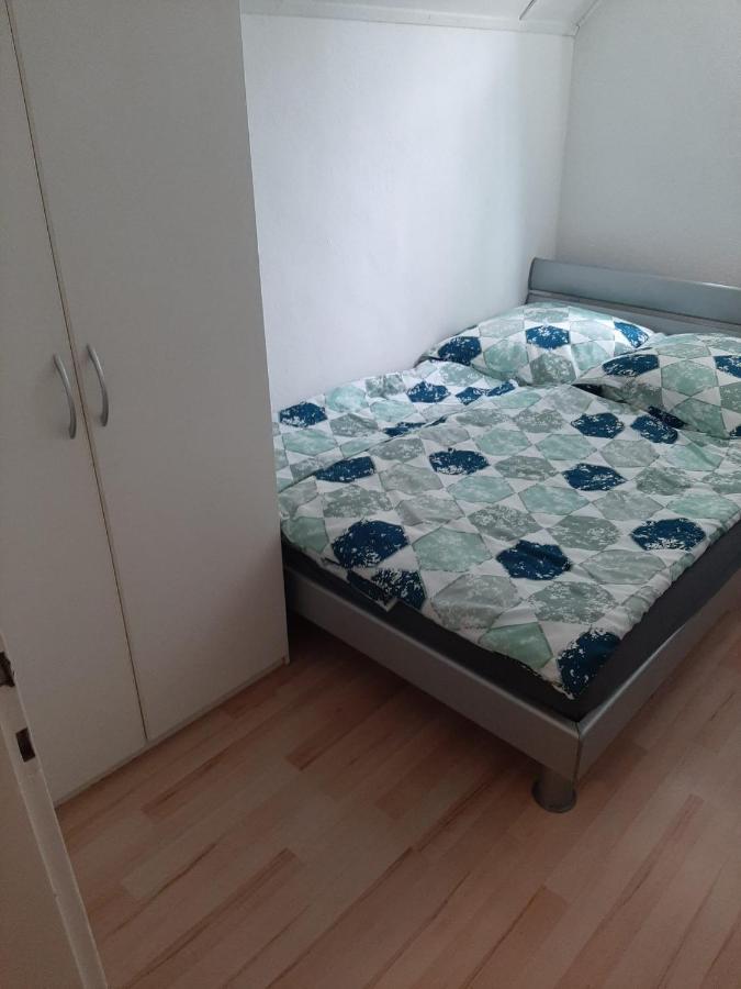 Hostel Airport Oberglatt Kültér fotó