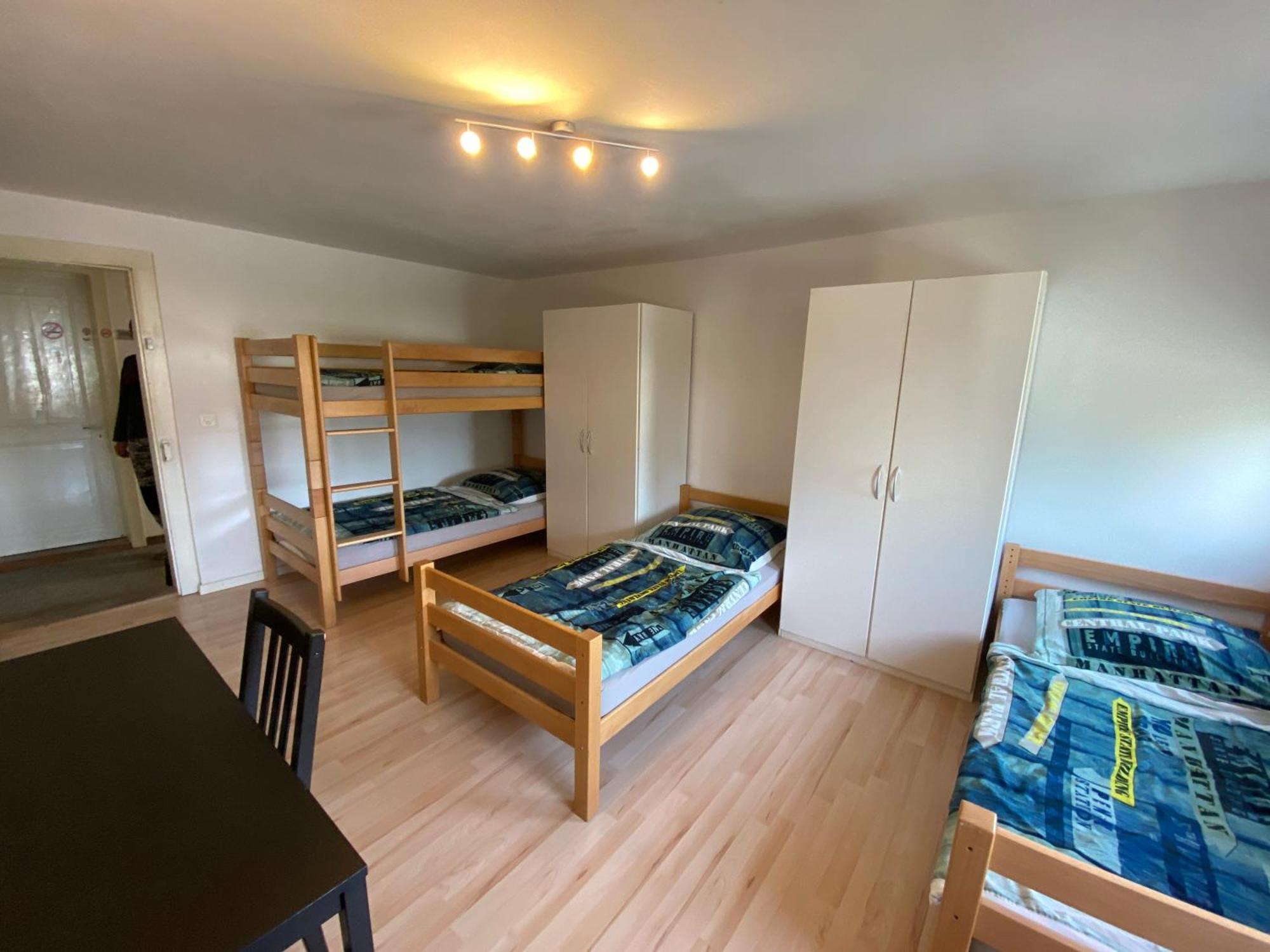 Hostel Airport Oberglatt Kültér fotó